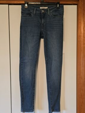 Size 27 Levis 711 Skinny Jeans